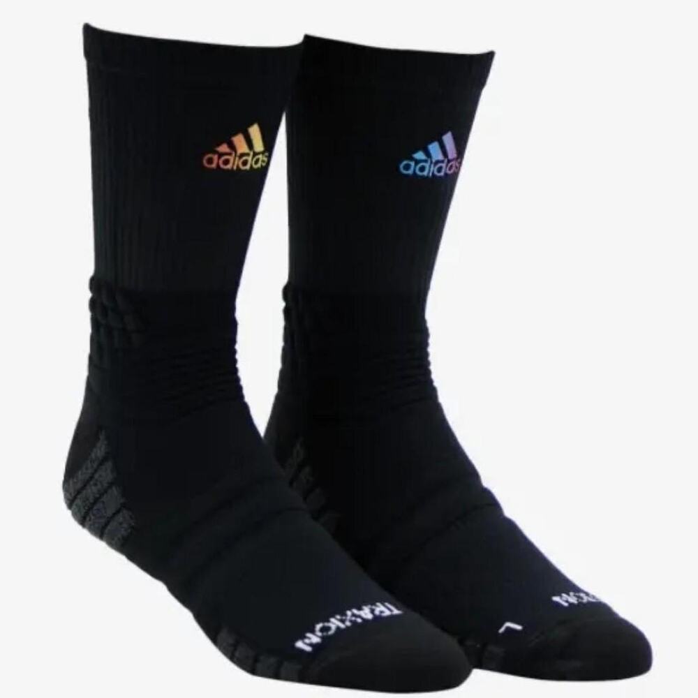 Adidas Maximum Cushioned Crew Socks Size M with Aeroready technology NWT✨